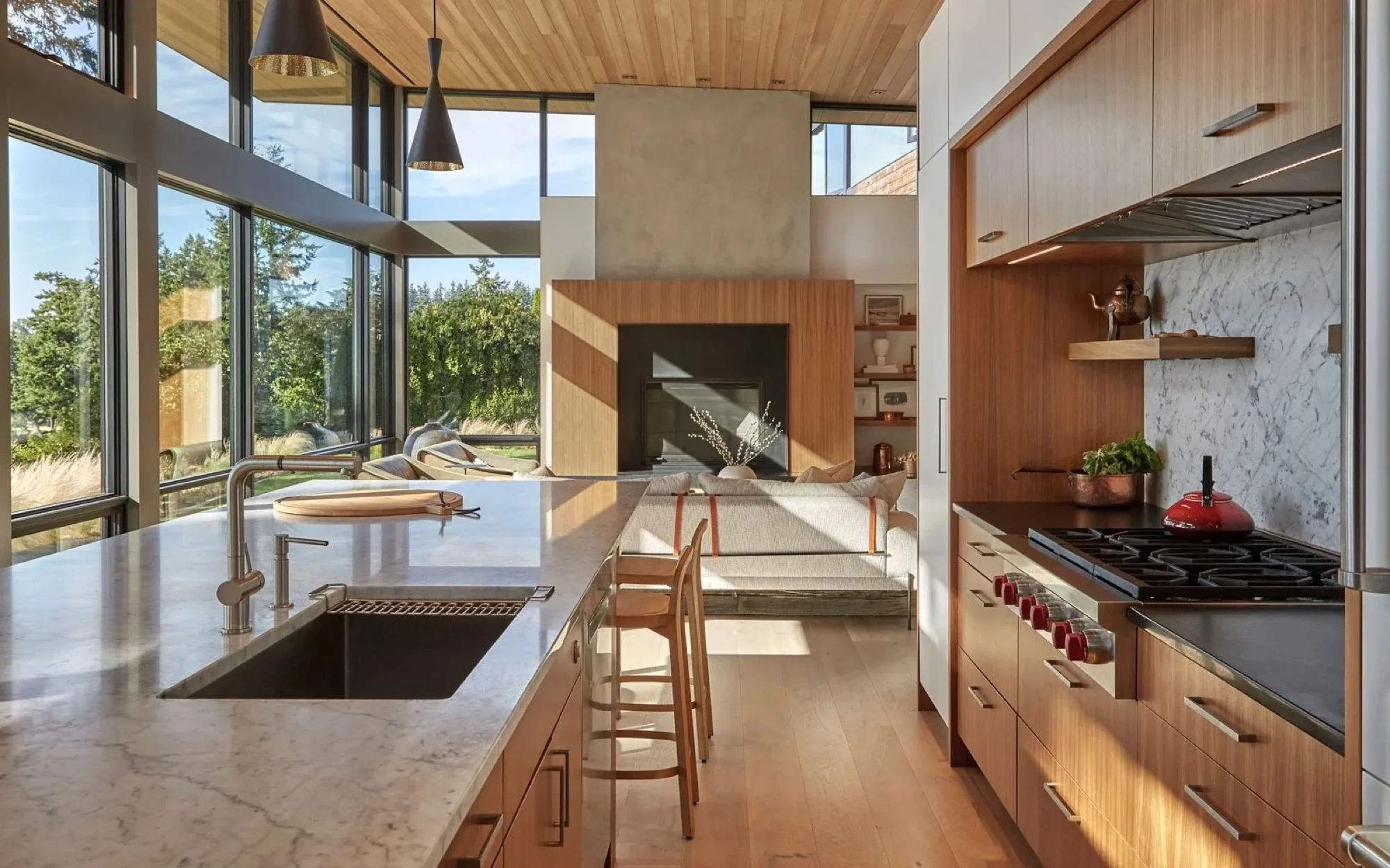 Custom wood kitchen cabinetry by Madley Fine Cabinetry